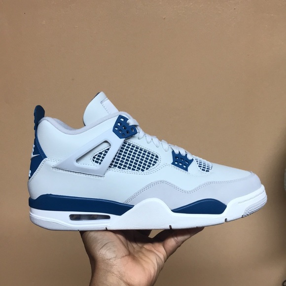 2024 Air Jordan 4 Retro “Military Blue” - Picture 5 of 16
